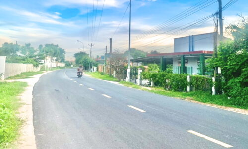 Bán đất mặt tiền đường nhựa cù chính lan thị xã lagi bình thuận giá rẻ đầu tư