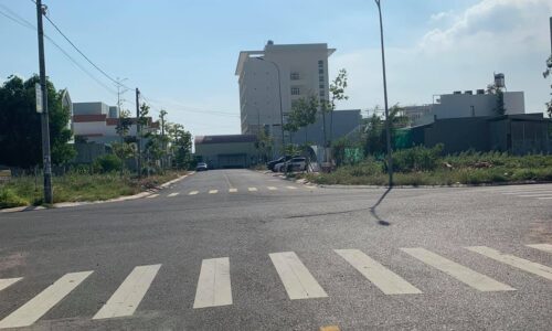 Bán lô đất mặt tiền đường nhựa nằm bên hông sở tài chính bình thuận thành phố phan thiết