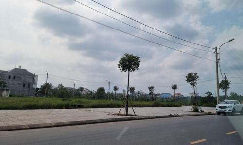 Sau thời gian trầm lắng, Quảng Trị đạt thành công đầu tiên với việc bán lô đất đấu giá