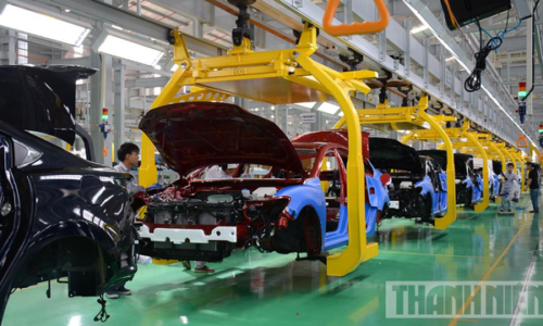 Đề xuất gia hạn hơn 10.000 tỉ đồng thuế tiêu thụ đặc biệt đối với ô tô lắp ráp trong nước