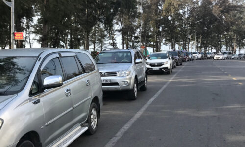 Đông đảo du khách lựa chọn Bình Thuận làm điểm đến nghỉ dưỡng trong dịp lễ