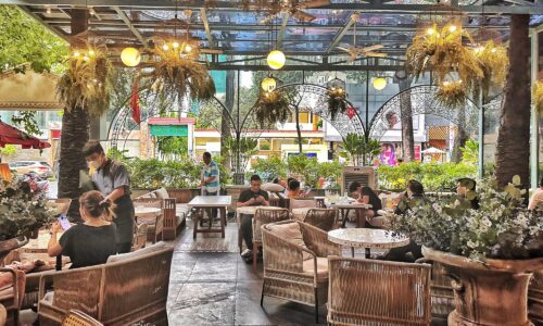 Thay đổi đáng chú ý: Nhiều quán quen tại trung tâm TP.HCM tuyên bố đóng cửa vĩnh viễn hoặc trả lại mặt bằng